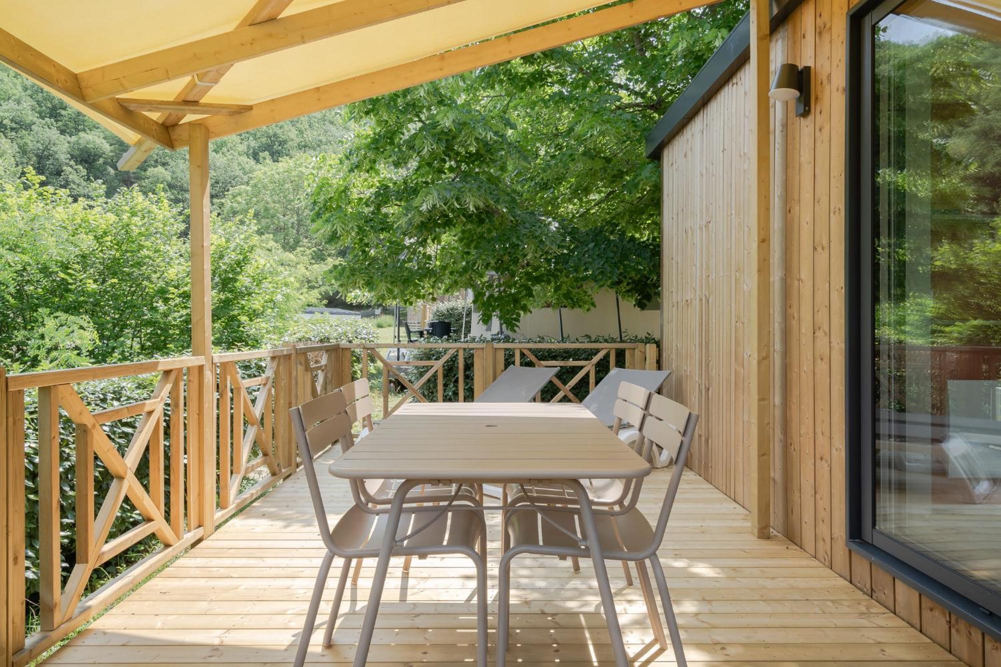 Camping Rcn Les Collines De Castellane Bagian luar foto
